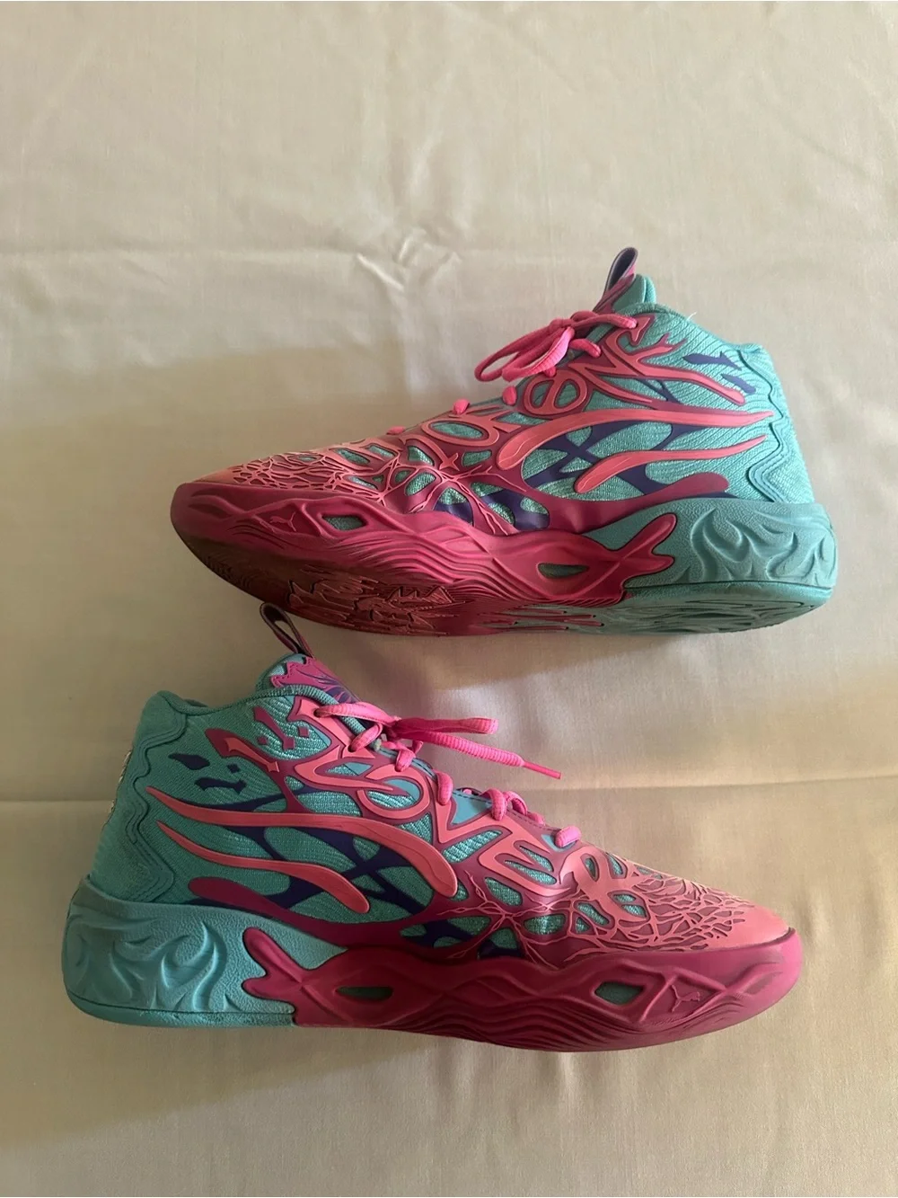 Puma bold pink